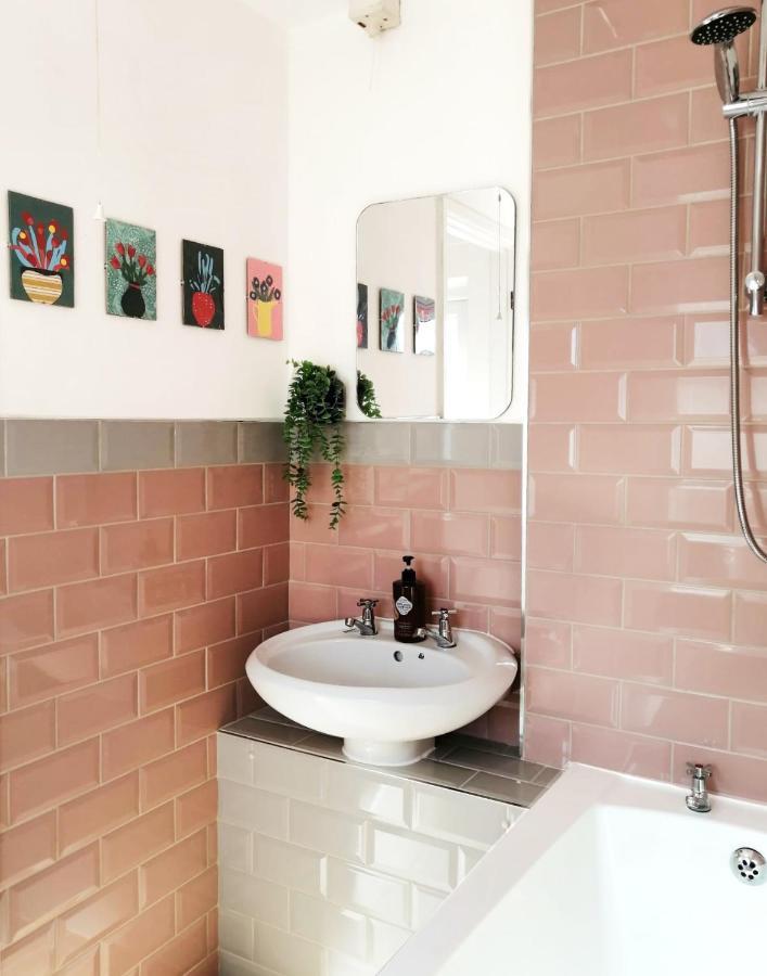 Apartment Granville 5br Townhouse - Ideal For Groups, Families Or Contractors By Suitely *